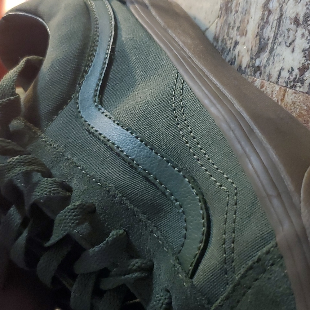 Vans, Olive Green,Men's 10.5,New